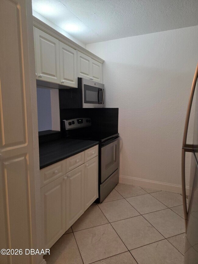 Building Photo - 11453 NW 39th Ct