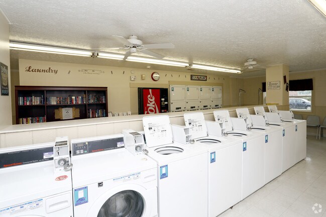 Laundry Facilities - Oakdale