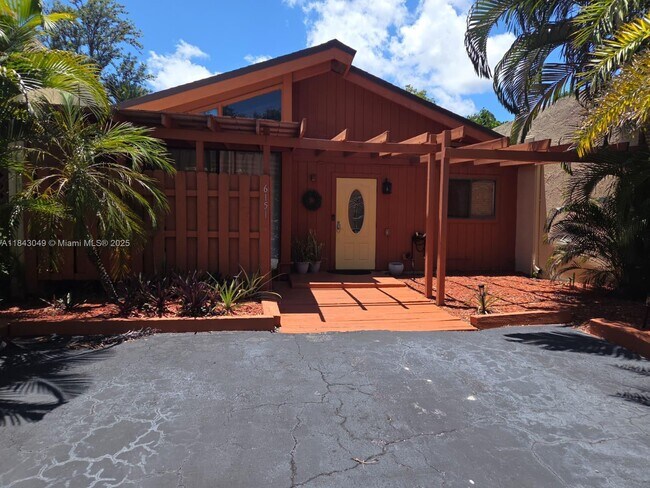 Building Photo - 6151 NW 33rd Way