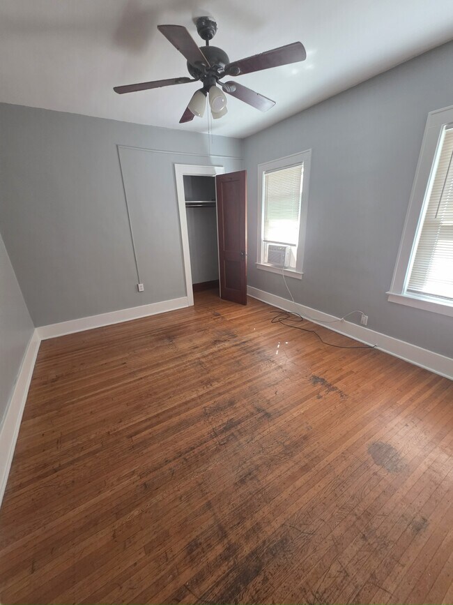 Building Photo - 204 Ellicott St