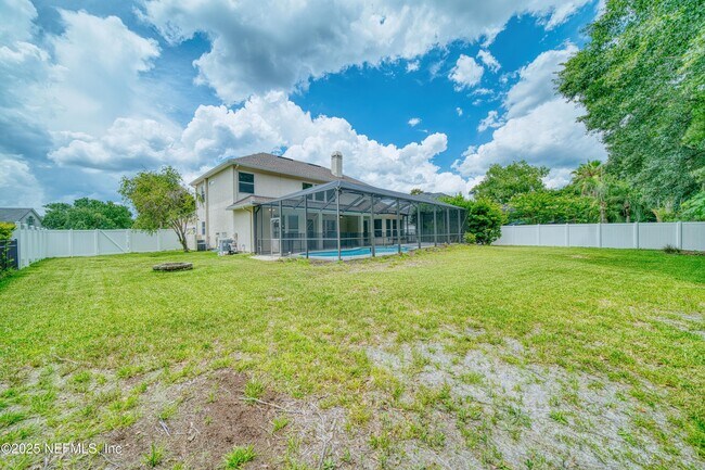 Building Photo - 1440 S Burgandy Trail