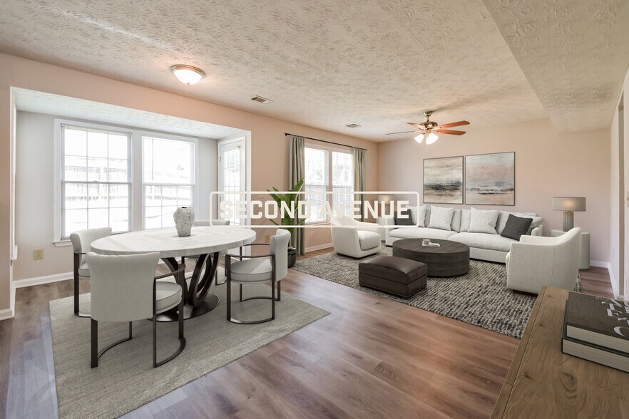 Building Photo - 5002 Penscot Way