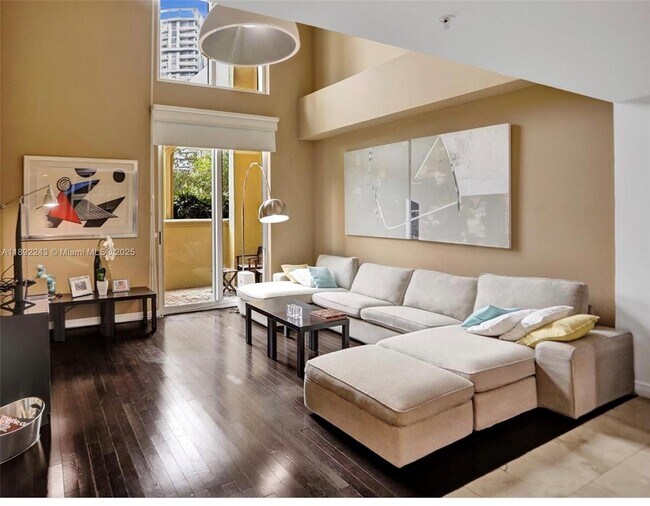 Primary Photo - 1755 E Hallandale Beach Blvd