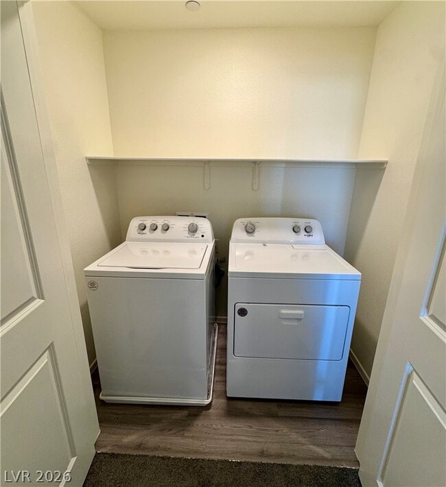 Building Photo - 10920 Rollingford Ave