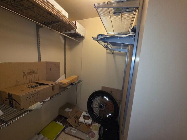 Building Photo - 655 W Irving Park Rd