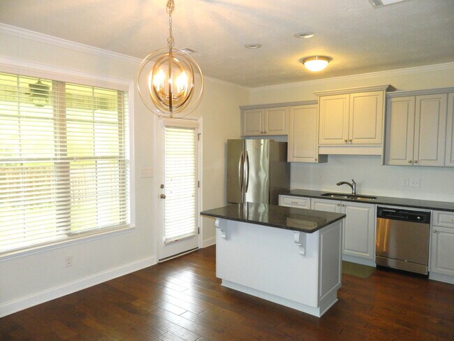 Building Photo - 5564 Connor Dr