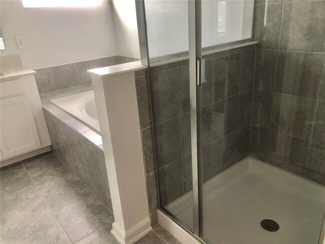 Building Photo - 368 Nine Iron Dr