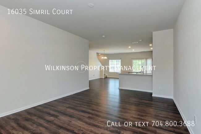 Building Photo - 16035 Simril Ct
