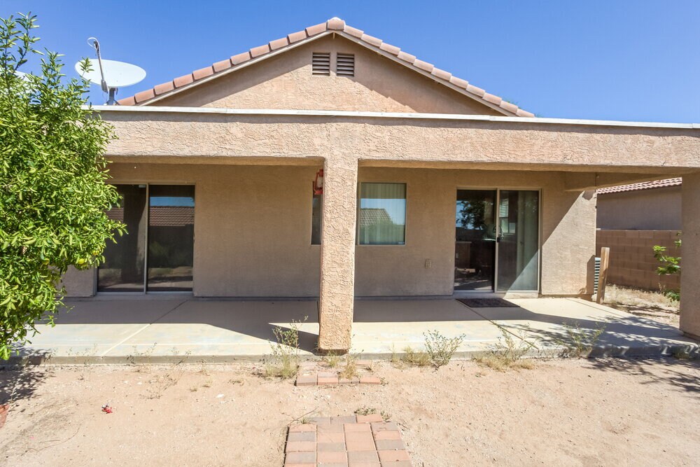 Building Photo - 2987 W Touring Pl