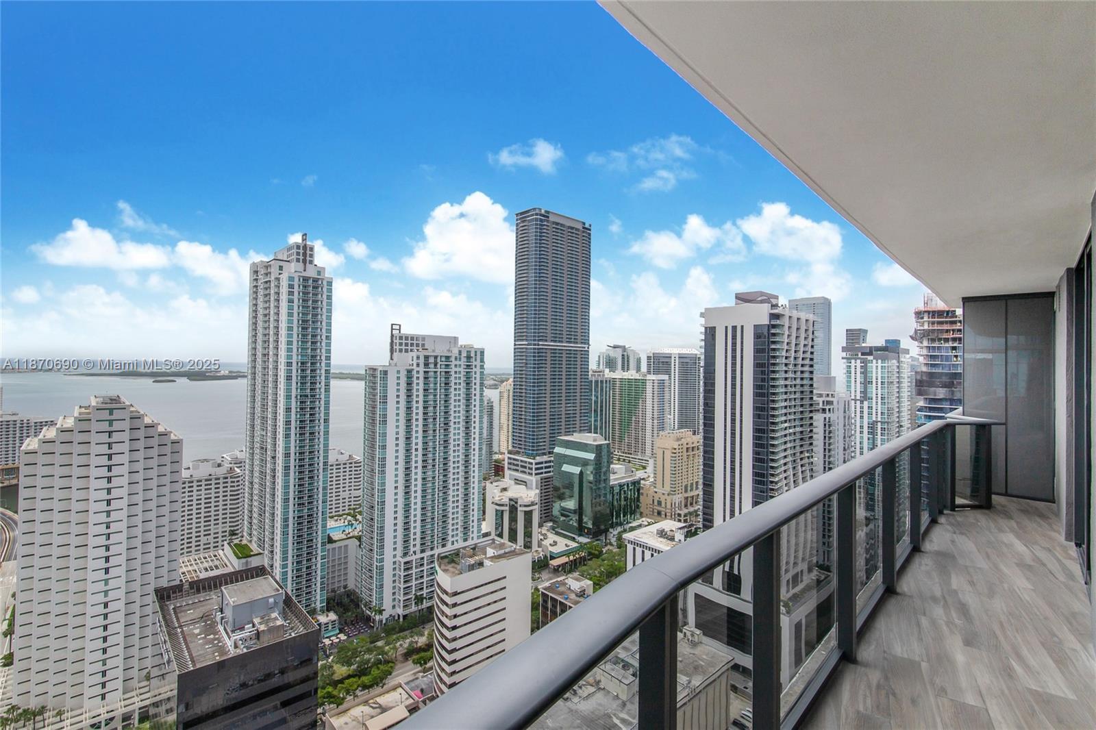 Building Photo - 801 S Miami Ave