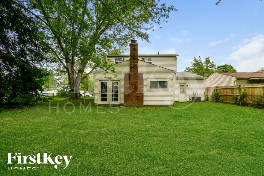 Building Photo - 161 Greenlake St