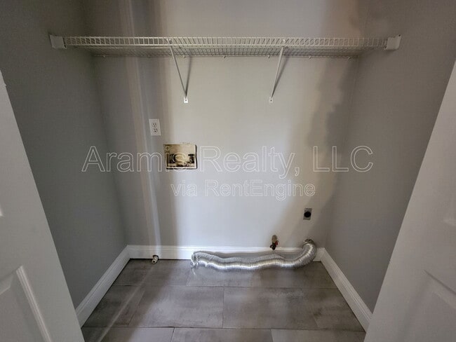 Building Photo - 110 Anclote Ct