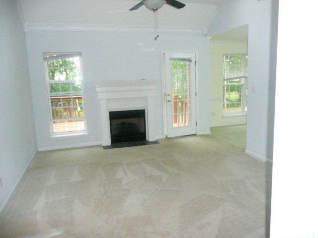 Building Photo - Upscale Columbia County Rental