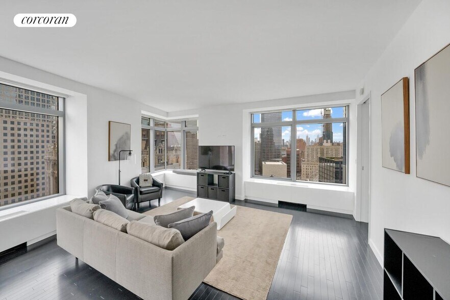 Building Photo - 123 Washington St