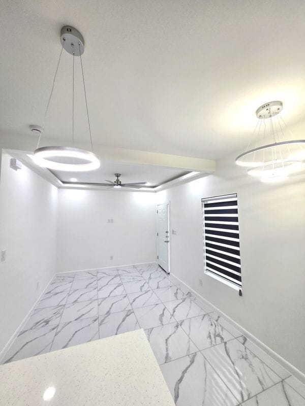 Building Photo - 3201 Magdalena St