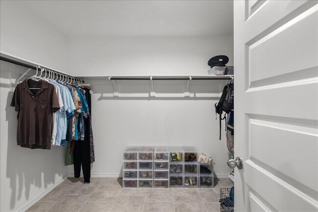 Building Photo - 7503 Cynomys Ct