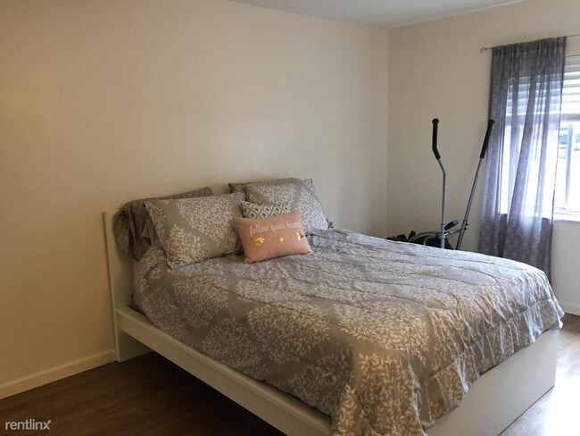 Building Photo - 8179 Ohio River Blvd