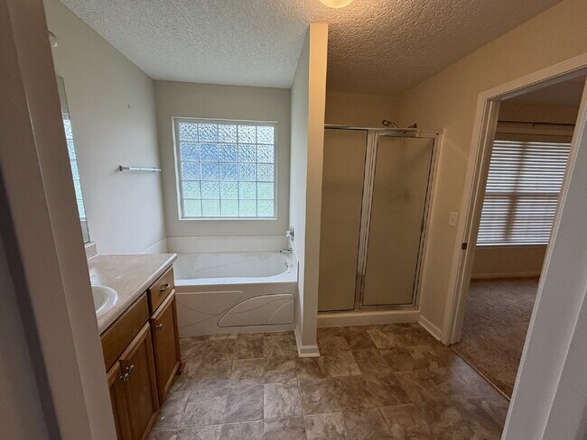 Building Photo - Home for Rent