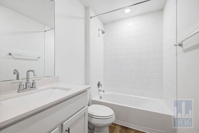 Building Photo - 1832 Buntline Hitch Dr