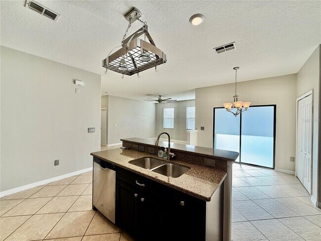 Building Photo - 13242 Wellington Hills Dr