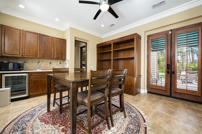 Building Photo - 56985 Village Dr