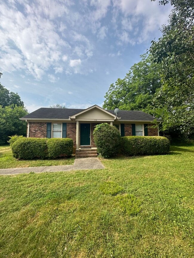 Building Photo - Cute 2 Bed 2.5 Bath House Near MTSU!