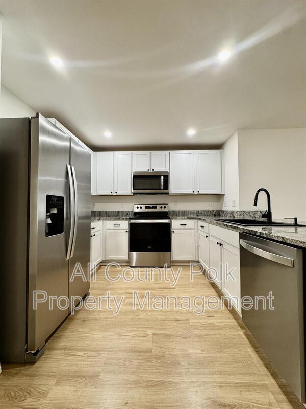 Building Photo - 12176 Water Ash Pl