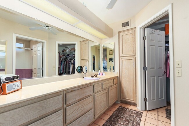 Building Photo - Furnished Rental, 55+, Move In Today!