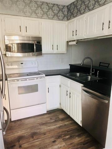 Building Photo - 333 Melrose Dr