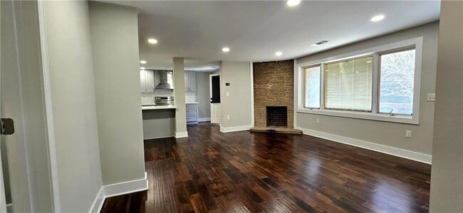 Building Photo - 3594 Abbotts Bridge Rd