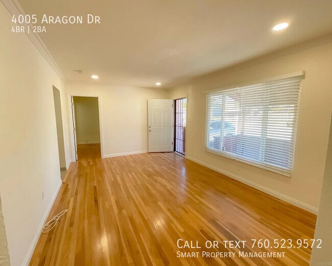 Building Photo - 4005 Aragon Dr