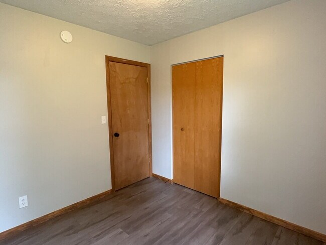 Building Photo - 2208 Beauvoir Ct