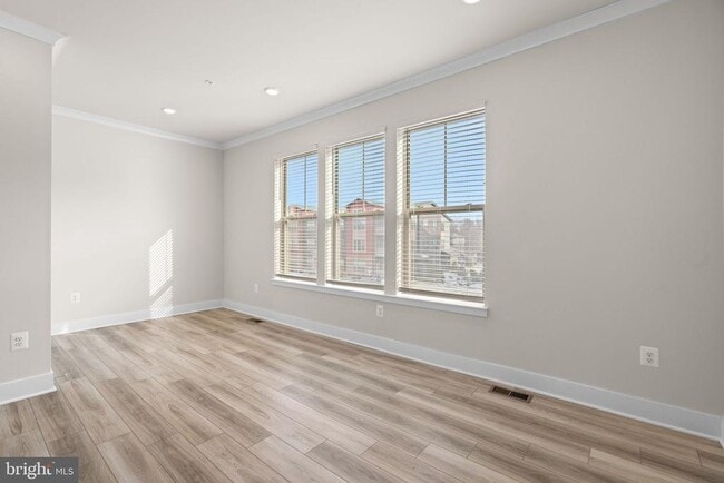 Building Photo - 311 Lentic Ln