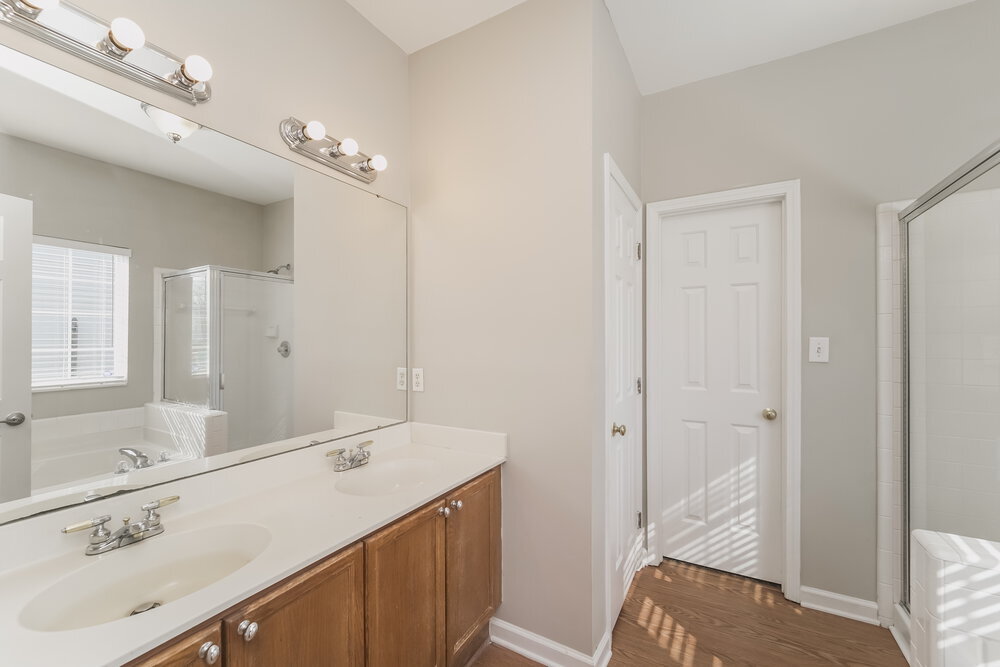 Building Photo - 4031 Huntmeadow Dr