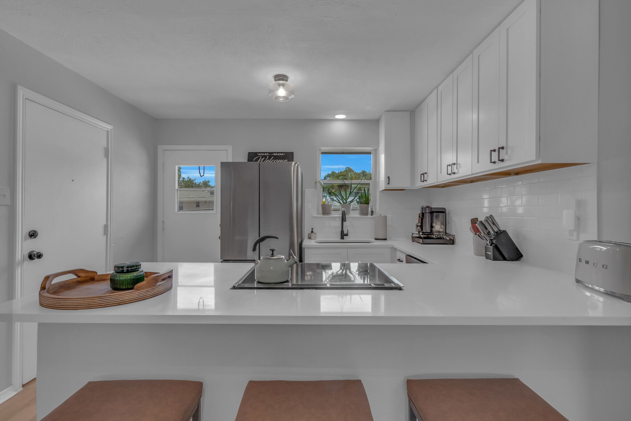 Building Photo - 5829 Sandhurst Ln