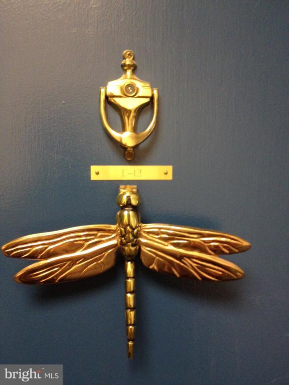 Building Photo - 7 Rockford Rd