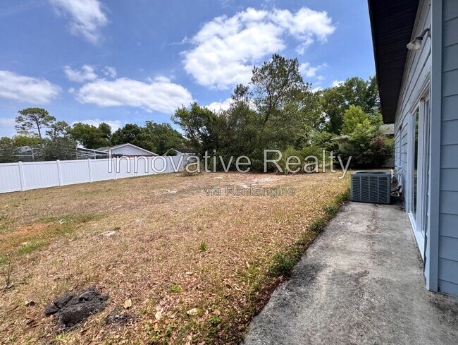 Building Photo - 1790 Marshall Dr