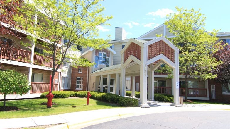 Building Photo - Savannah Oaks of Ramsey Senior Community 55+