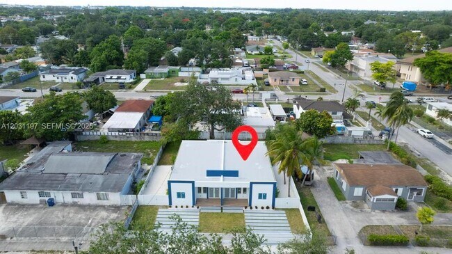 Building Photo - 2419 NW 97th St