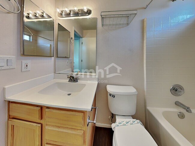 Building Photo - 18230 N 89th Ln