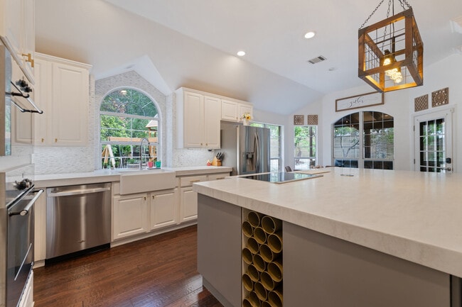 Building Photo - 5401 Ketch Ct