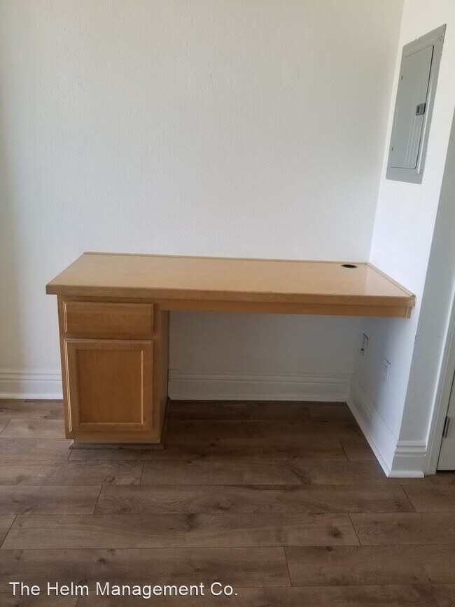 Building Photo - Studio, 1 bath House - 6101 Adelaide Ave U...