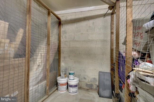 Building Photo - 2904 Kings Chapel Rd