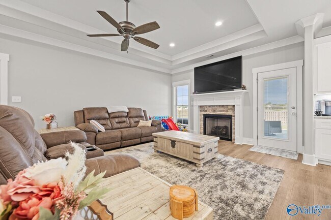 Building Photo - 29458 Carnaby Ln