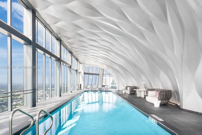 Building Photo - 1000 Biscayne Blvd