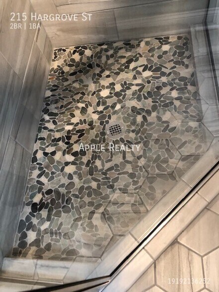 Building Photo - 215 Hargrove St