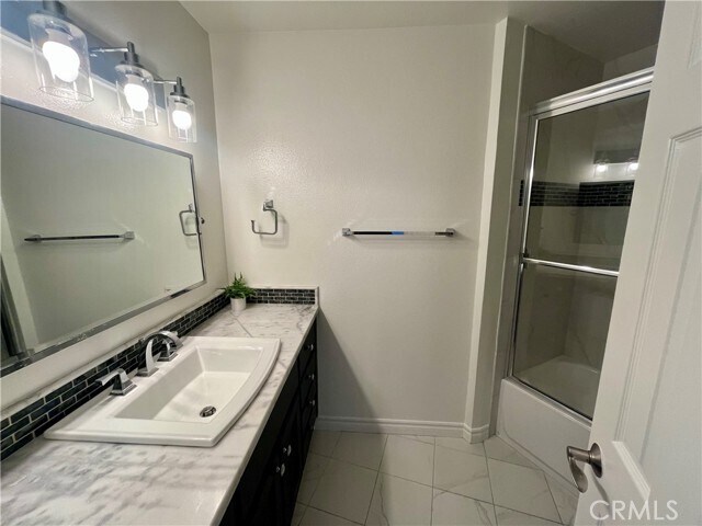 Building Photo - 630 The Village