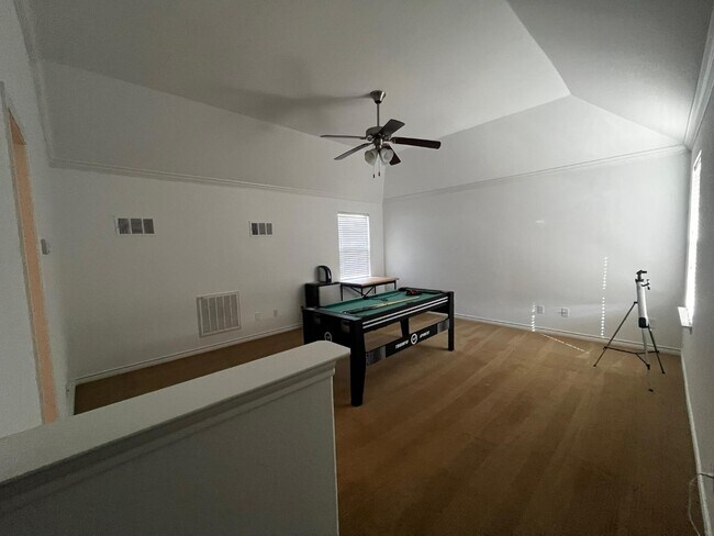 Building Photo - 1508 Pillar Bluff Way