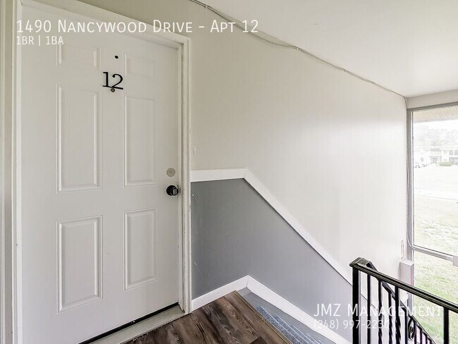 Building Photo - 1490 Nancywood Dr