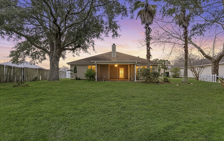 Building Photo - 11356 Sutton Lakes Ct